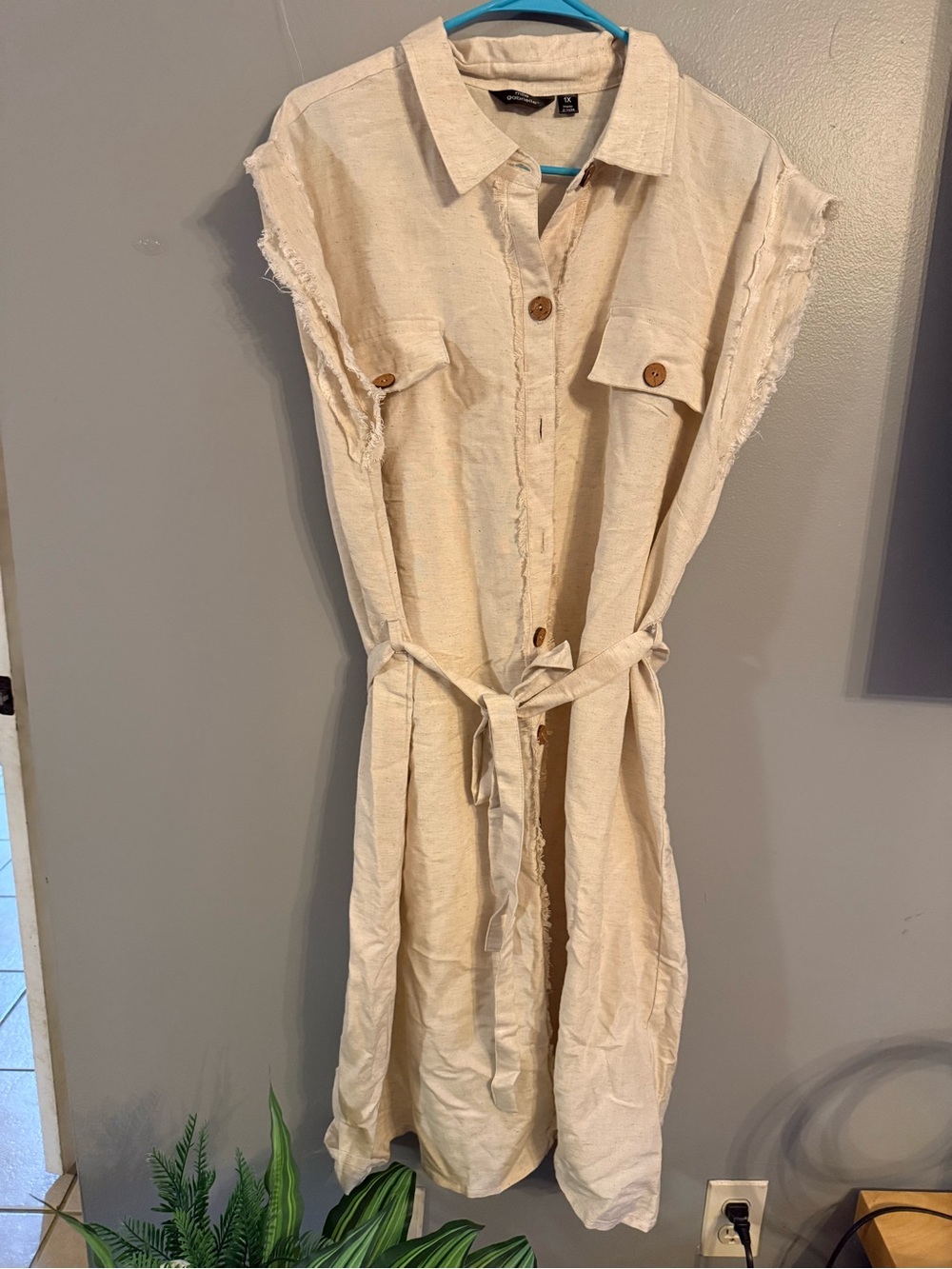 Mlle Gabrielle Light Cream Button-Front Midi Shirt Dress with Tie